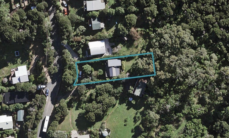 65 O'Brien Road, Omiha, Waiheke Island - Carousel 1