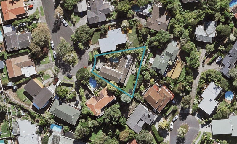 3 Chatswood Grove, Chatswood, Auckland - Carousel 1