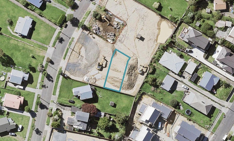 10D Lyndhurst Street, Wai o Taiki Bay, Auckland - Carousel 1
