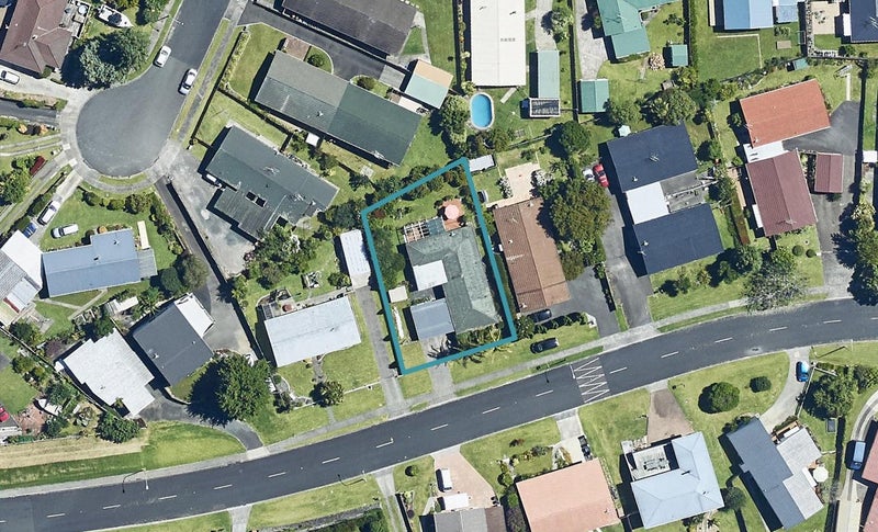 96 Hinewa Road, Otumoetai, Tauranga - Carousel 1