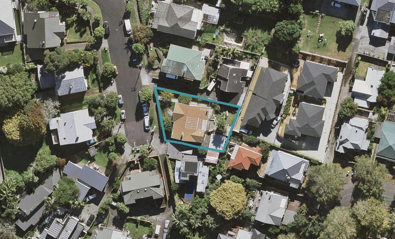14 Woodhall Road, Epsom, Auckland - Carousel 1