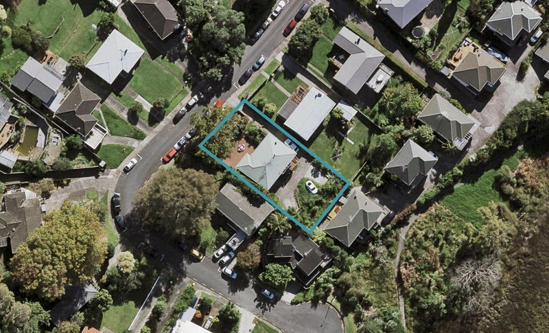 34 St Peters Street, Northcote, Auckland - Carousel 1