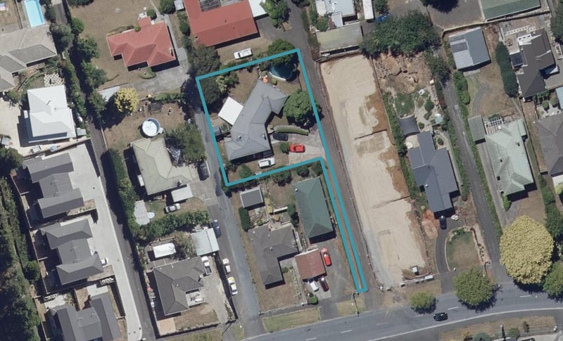 108B Mahoe Street, Melville, Hamilton - Carousel 1
