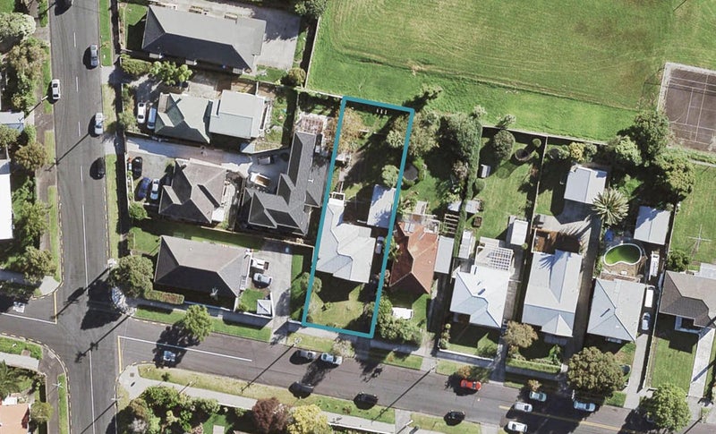48 Methuen Road, New Windsor, Auckland - Carousel 1