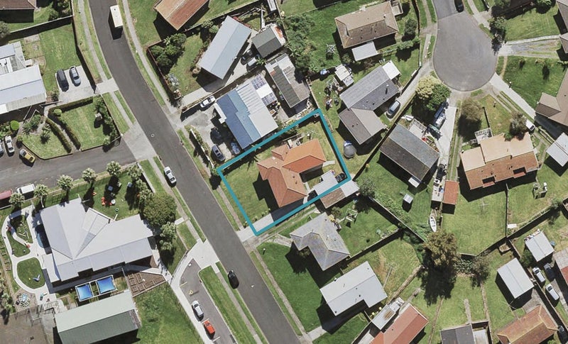 30 Calthorp Close, Favona, Auckland - Carousel 1