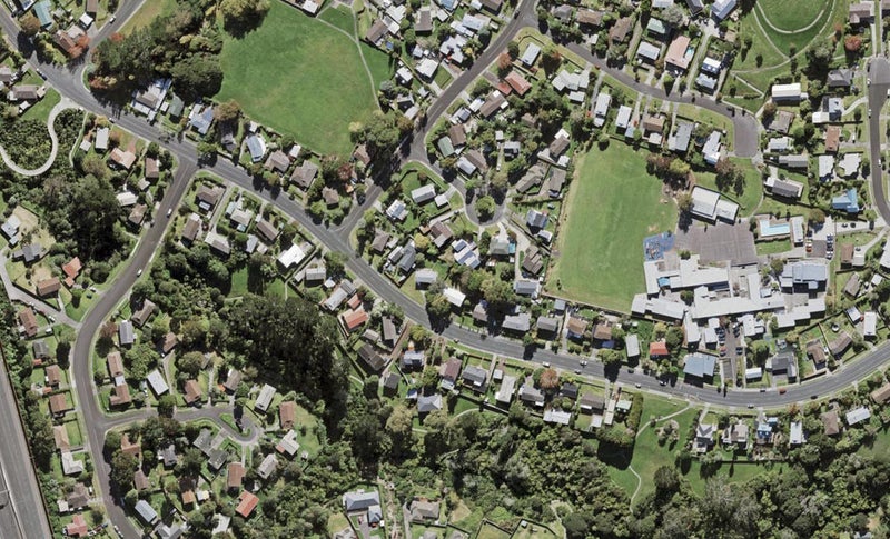 56E Oreil Avenue, West Harbour, Auckland - Carousel 1
