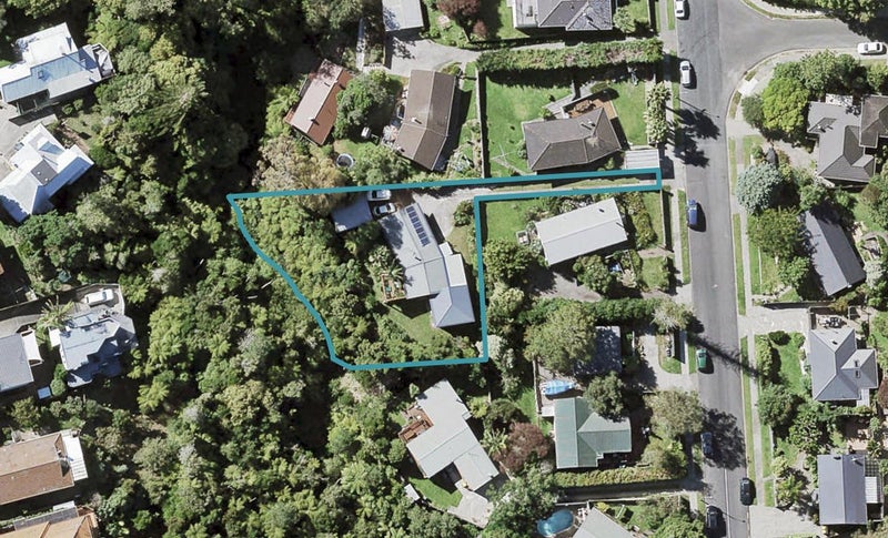 36 Robbies Road, Shelly Park, Auckland - Carousel 1