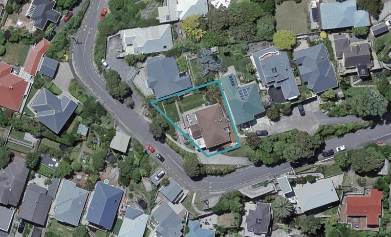 45 Tio Tio Road, Miramar, Wellington - Carousel 1
