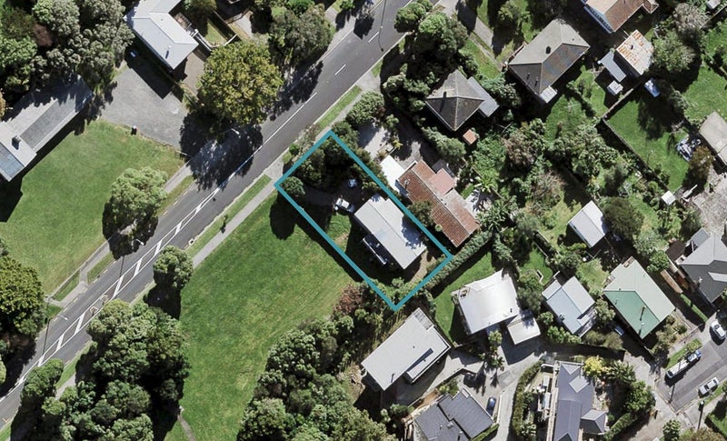 20 Meola Road, Westmere, Auckland - Carousel 1