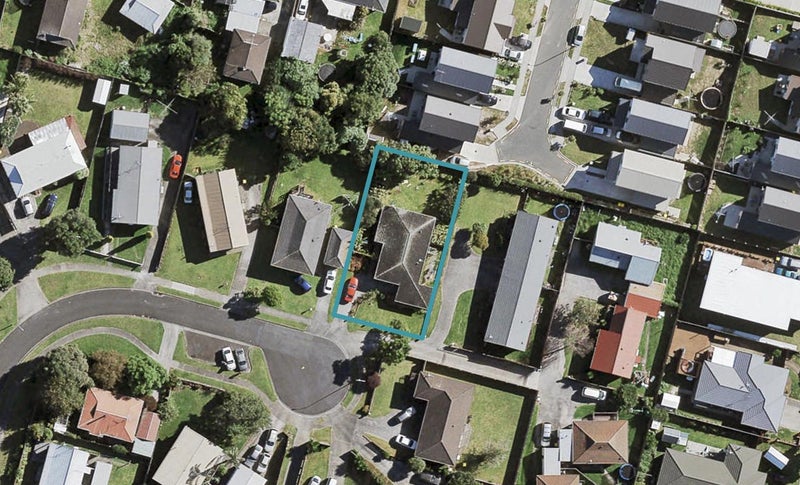 26 Justamere Place, Weymouth, Auckland - Carousel 1
