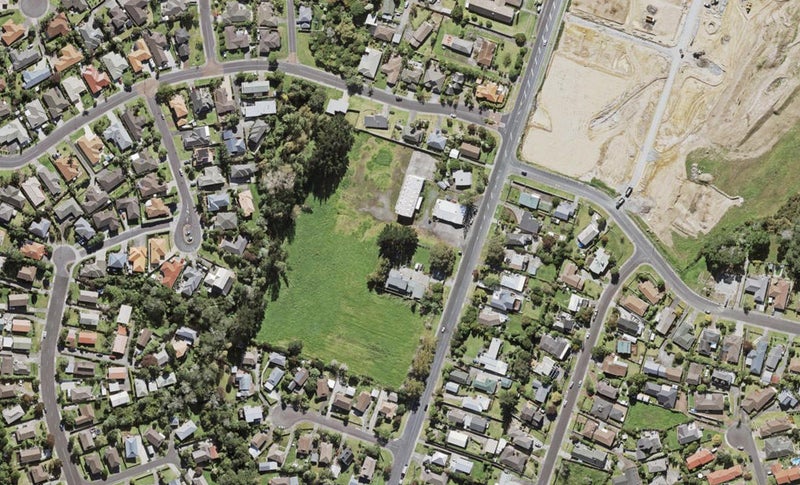 12/48 Moire Road, Massey, Auckland - Carousel 1