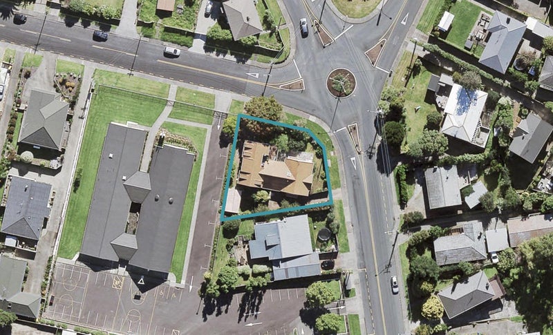 2 Aeroview Drive, Beach Haven, Auckland - Carousel 1