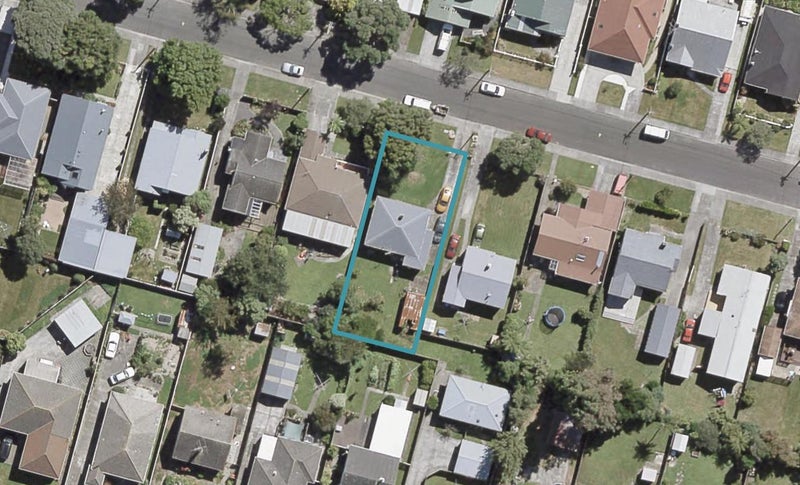 26 Lincoln Avenue, Epuni, Lower Hutt - Carousel 1