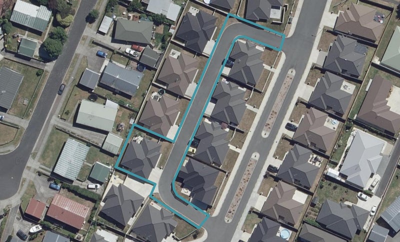 12 Piso Lane, Dinsdale, Hamilton - Carousel 1