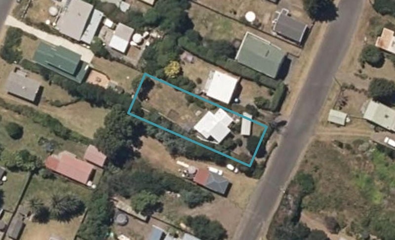 125 Kahukura Avenue, Waitarere Beach, Levin - Carousel 1