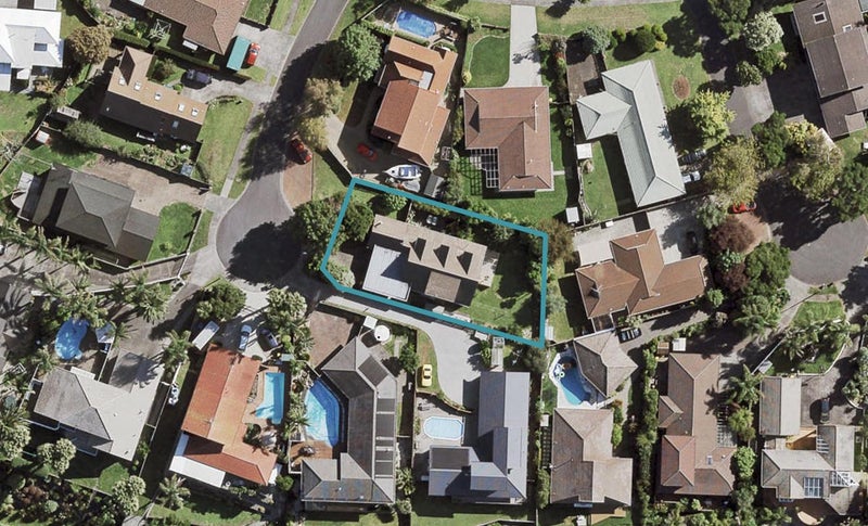 4 Gigi Place, Conifer Grove, Takanini - Carousel 1