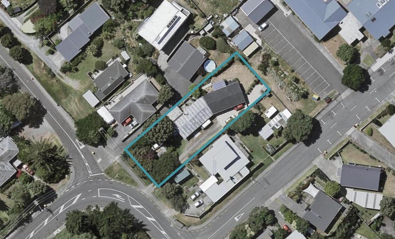 11A Martin Road, Paraparaumu Beach, Paraparaumu - Carousel 1
