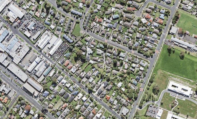 1/24 Kelman Road, Kelston, Auckland - Carousel 1