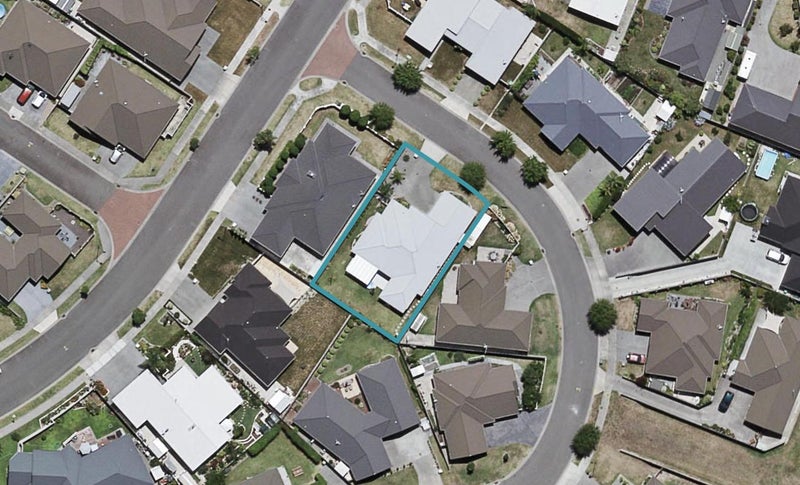 4 Milford Place, Poraiti, Napier - Carousel 1