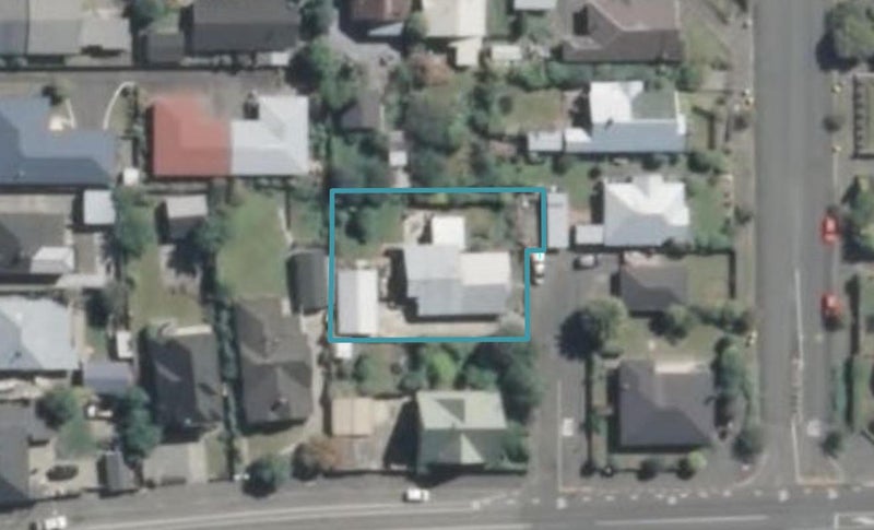 44 Oxford Street, West End, Timaru - Carousel 1