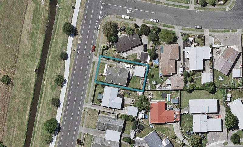 311 Westminster Avenue, Tamatea, Napier - Carousel 1