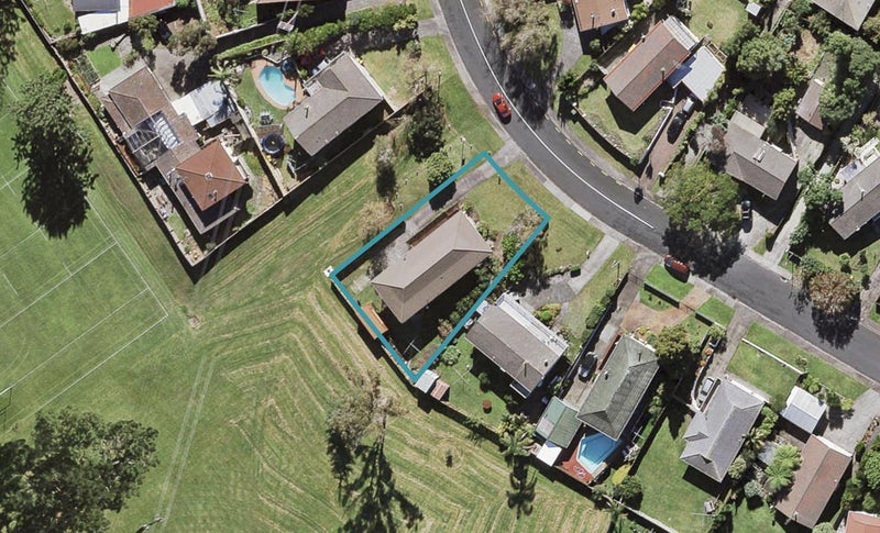 35 Anich Road, Massey, Auckland - Carousel 1