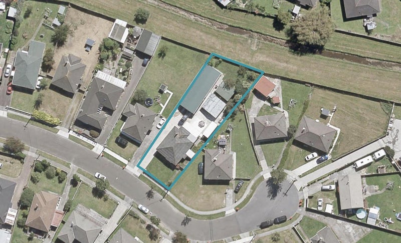 31 Ngata Grove, Trentham, Upper Hutt - Carousel 1