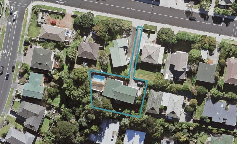 140 Mokoia Road, Chatswood, Auckland - Carousel 1