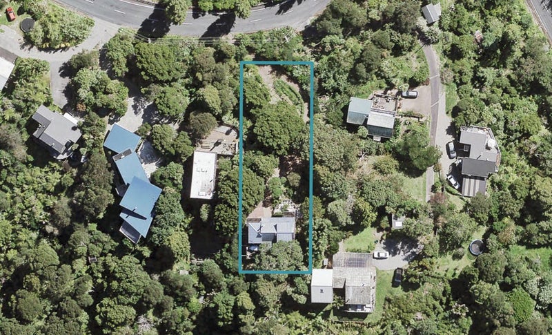 161 Victory Road, Laingholm, Auckland - Carousel 1