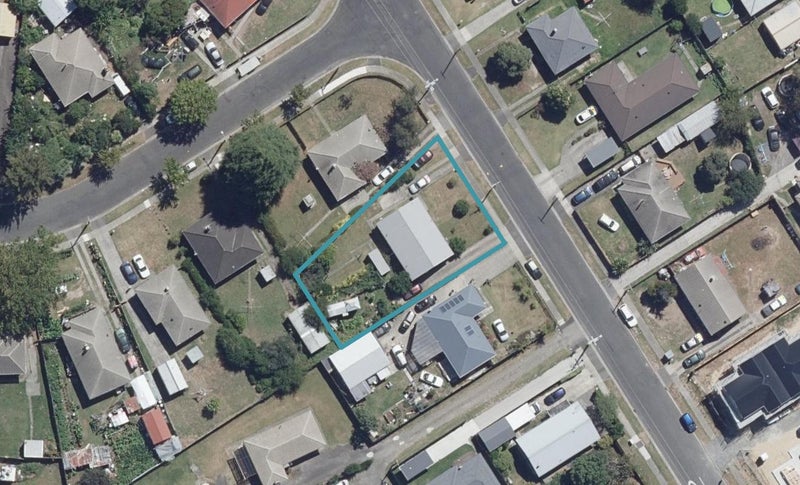 11 Spenser Road, Enderley, Hamilton - Carousel 1