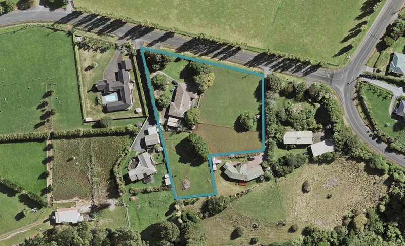 256 Logan Road, Buckland - Carousel 1
