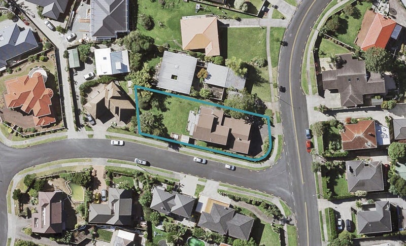 87 Bradbury Road, Botany Downs, Auckland - Carousel 1
