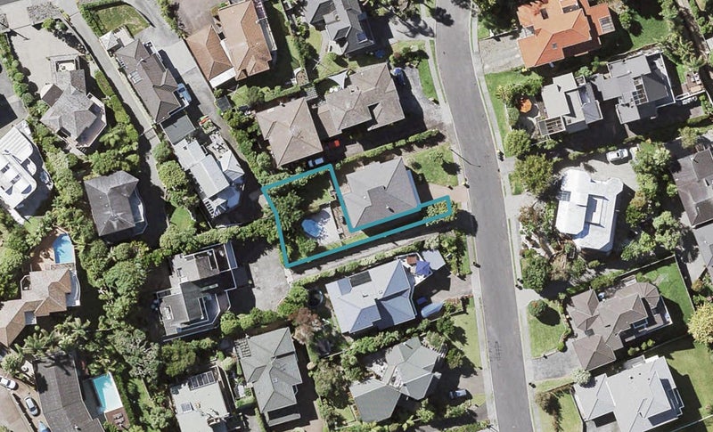 5A Calypso Place, Rothesay Bay, Auckland - Carousel 1