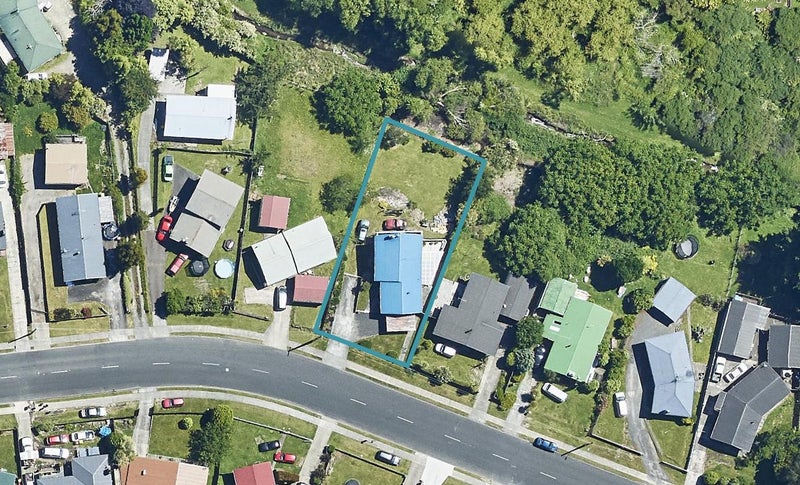 13 Homedale Street, Pukehangi, Rotorua - Carousel 1