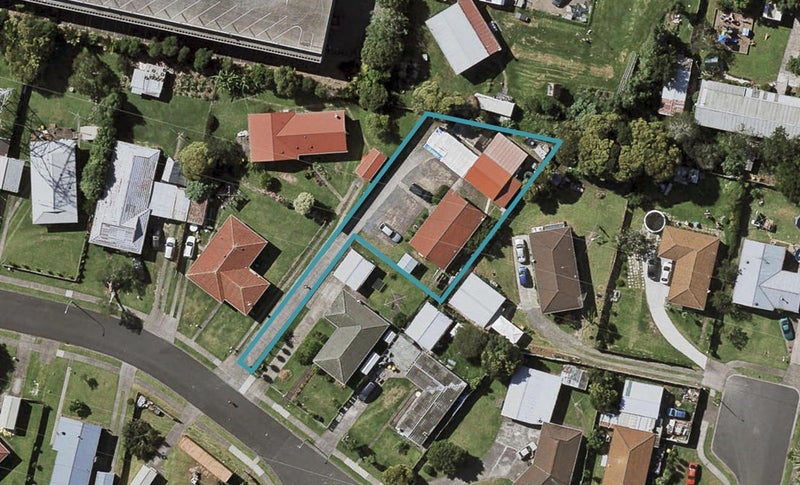 18 Bland Place, Otara, Auckland - Carousel 1
