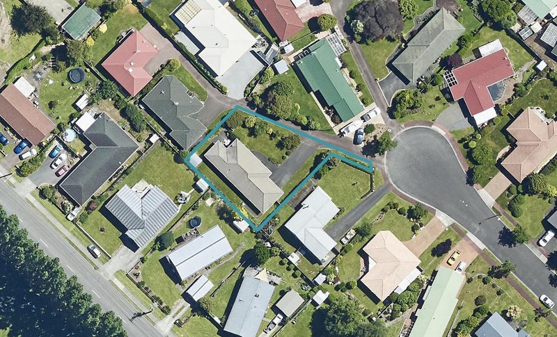 8 Barraud Place, Pukehangi, Rotorua - Carousel 1