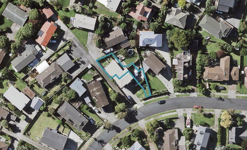 50C Sandgate Avenue, Botany Downs, Auckland - Carousel 1