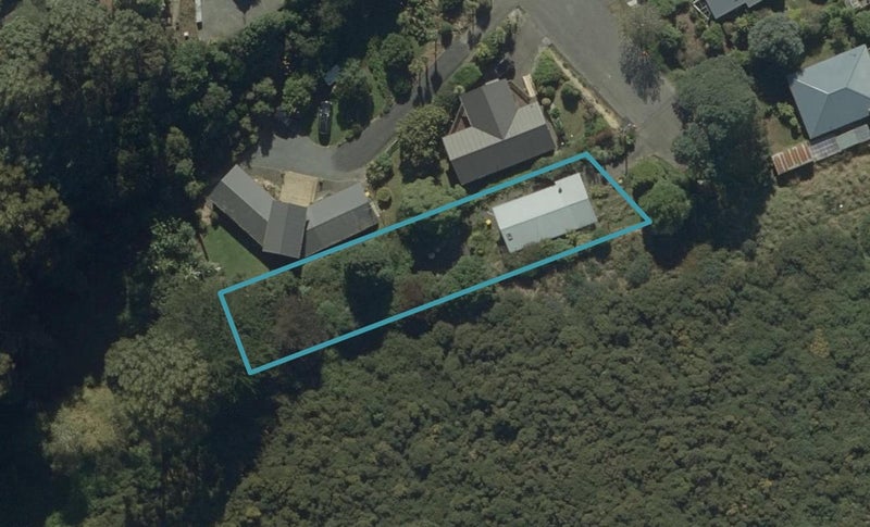 22 Solar Terrace, Broad Bay, Dunedin - Carousel 1