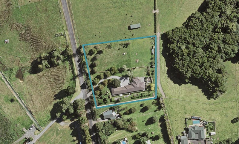 241 Kern Road, Pukekohe - Carousel 1