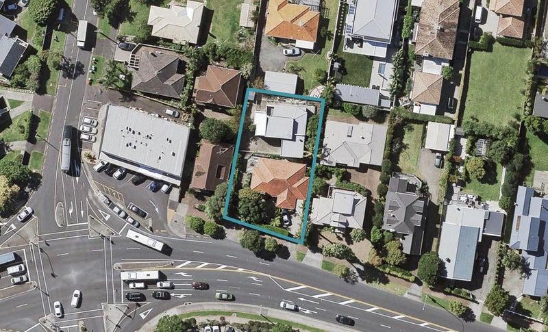 2/230 Kepa Road, Mission Bay, Auckland - Carousel 1