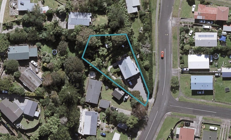 58 Blagdon Road, Blagdon, New Plymouth - Carousel 1