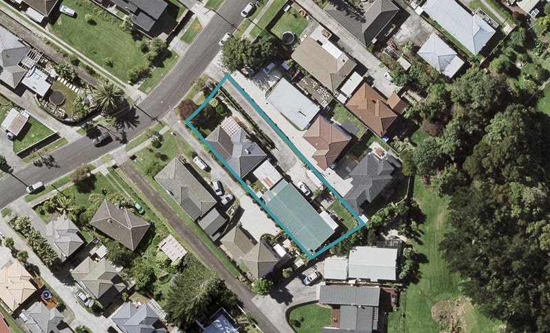 1/48 Millen Avenue, Pakuranga, Auckland - Carousel 1