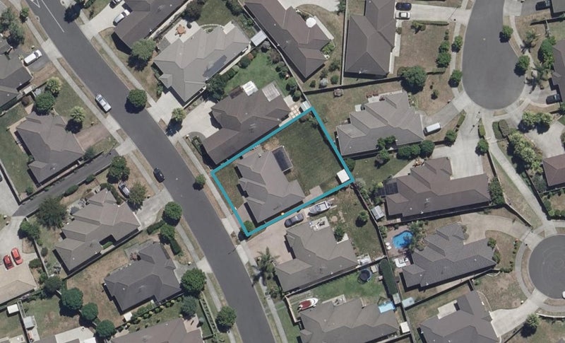 9 Winchester Place, Rototuna North, Hamilton - Carousel 1