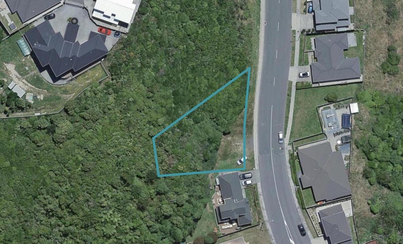 7 Melksham Drive, Churton Park, Wellington - Carousel 1