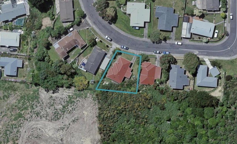 32 Tobago Crescent, Grenada North, Wellington - Carousel 1