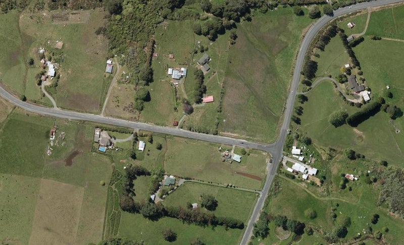 16 Otaika Valley Road, Whangarei - Carousel 1