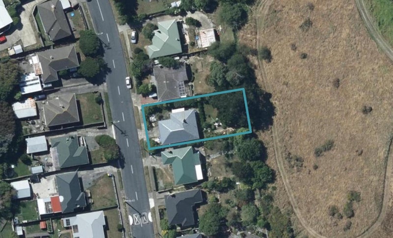 124 Dimock Street, Titahi Bay, Porirua - Carousel 1