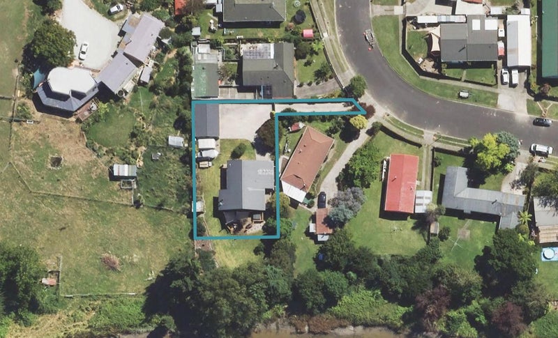 16 Elsdon Best Street, Riverdale, Gisborne - Carousel 1