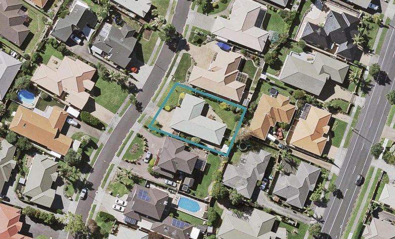 12 Emyvalie Place, Dannemora, Auckland - Carousel 1