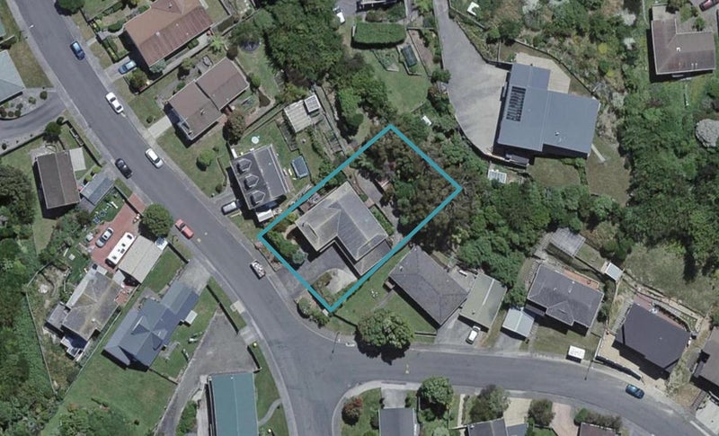 21 Dominica Crescent, Grenada Village, Wellington - Carousel 1